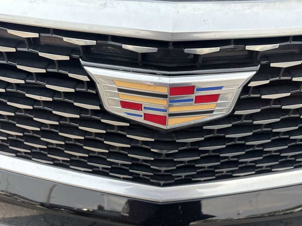 2025 Cadillac XT6 Luxury