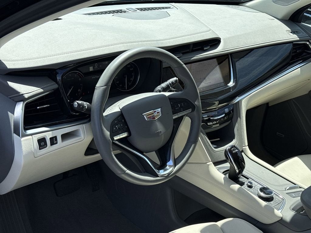 2024 Cadillac XT6 Premium Luxury