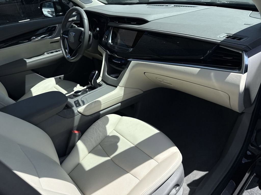 2024 Cadillac XT6 Premium Luxury