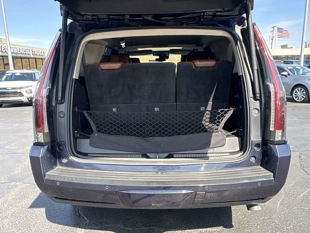 2017 Cadillac Escalade Luxury