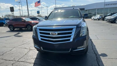 2017 Cadillac Escalade Luxury