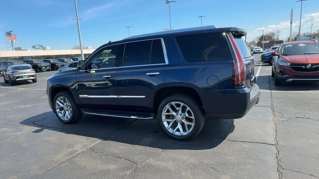2017 Cadillac Escalade Luxury