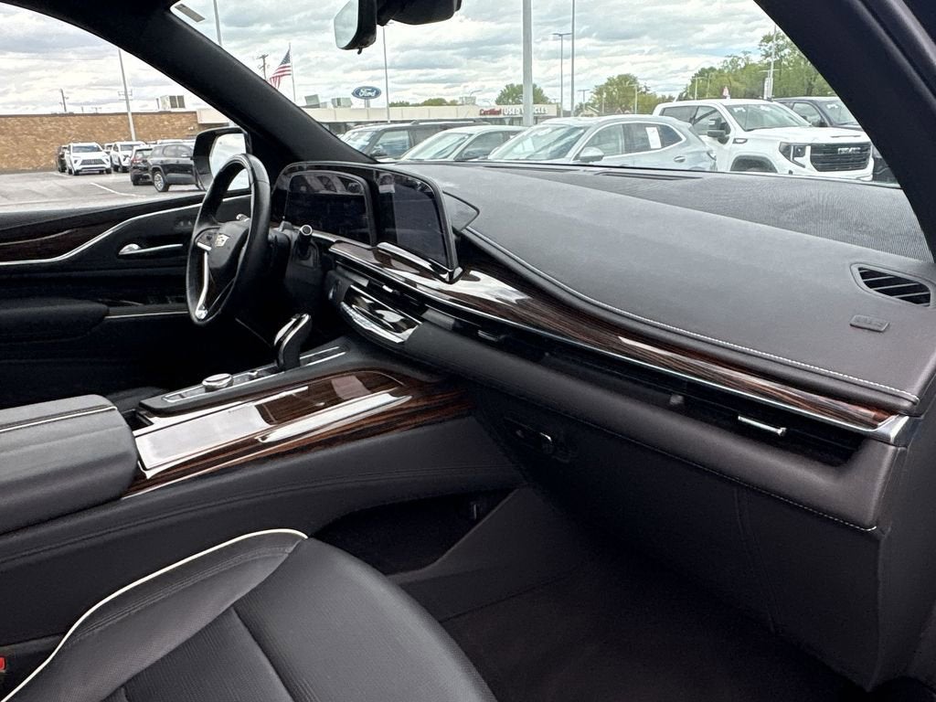 2024 Cadillac Escalade Premium Luxury