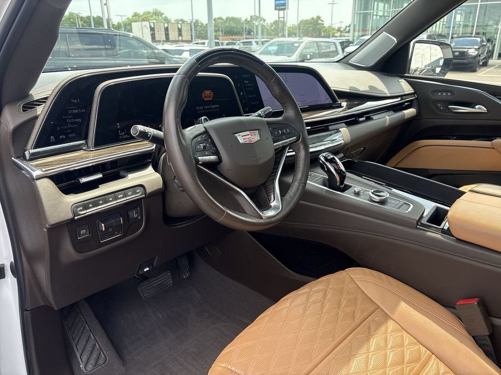 2022 Cadillac Escalade ESV Premium Luxury