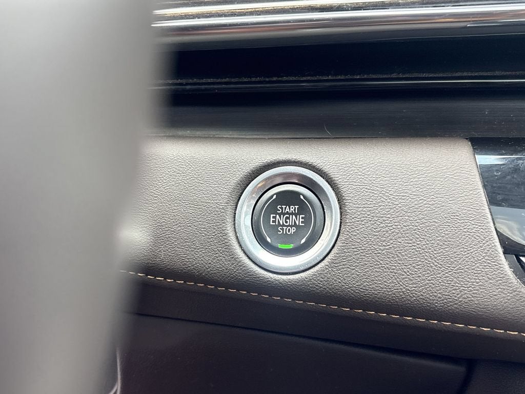 2022 Cadillac Escalade ESV Premium Luxury