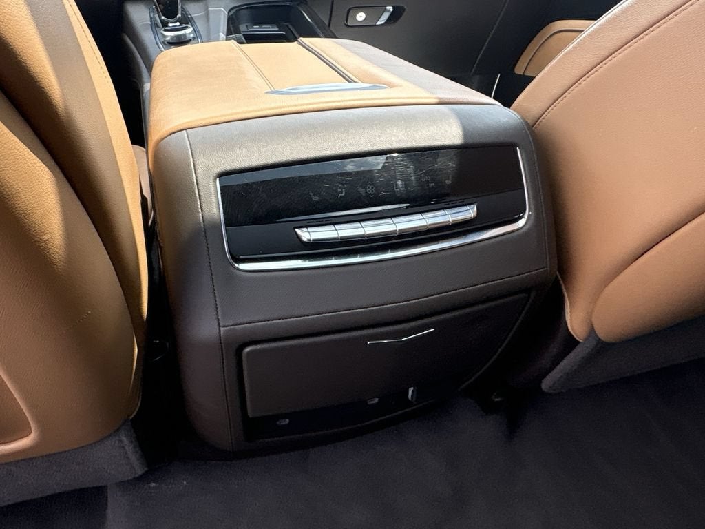 2022 Cadillac Escalade ESV Premium Luxury