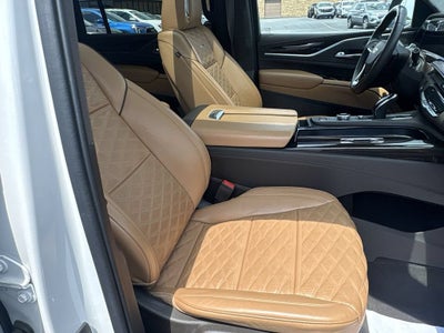 2022 Cadillac Escalade ESV Premium Luxury