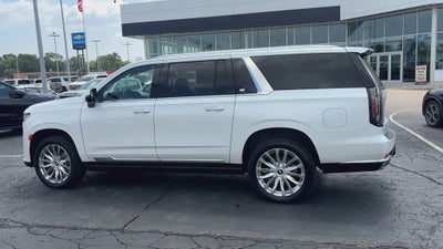 2022 Cadillac Escalade ESV Premium Luxury