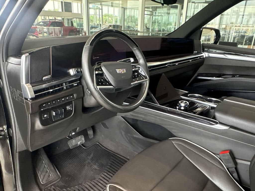 2025 Cadillac Escalade ESV Sport