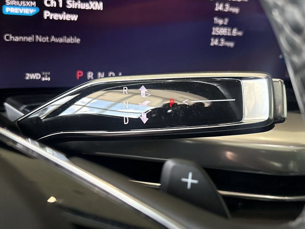 2025 Cadillac Escalade ESV Sport