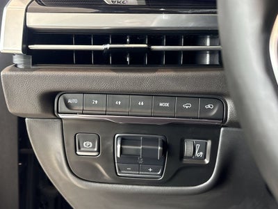 2025 Cadillac Escalade ESV Sport