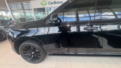 2025 Cadillac Escalade ESV Sport
