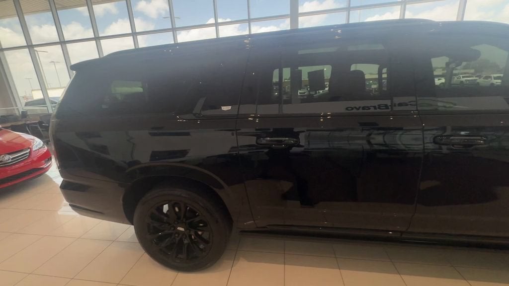 2025 Cadillac Escalade ESV Sport