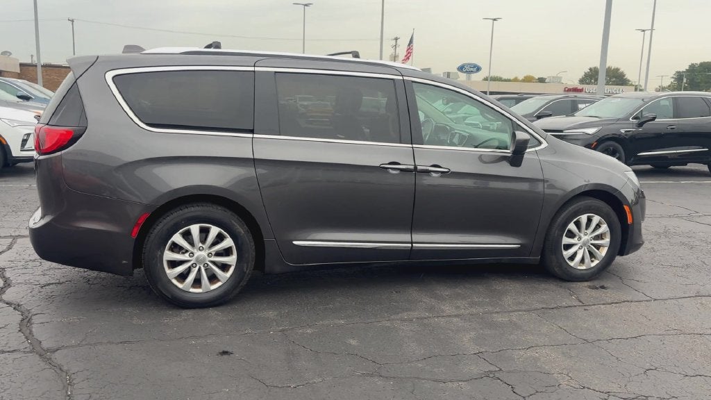 2018 Chrysler Pacifica Touring L Plus