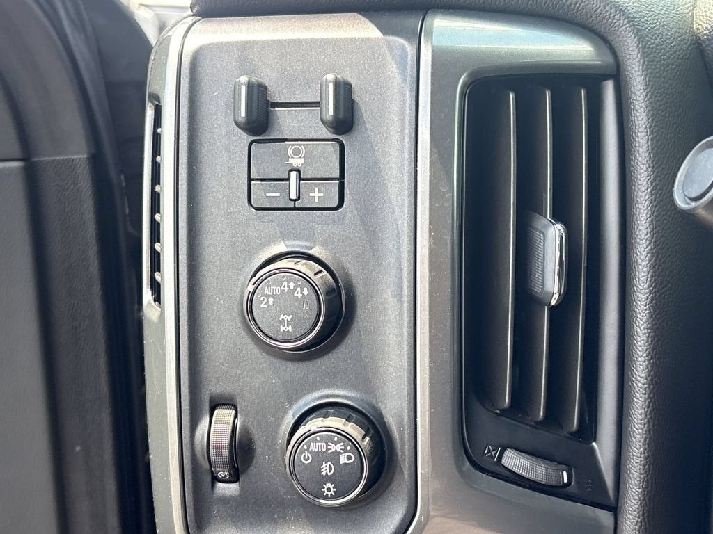 2019 Chevrolet Silverado LD LT