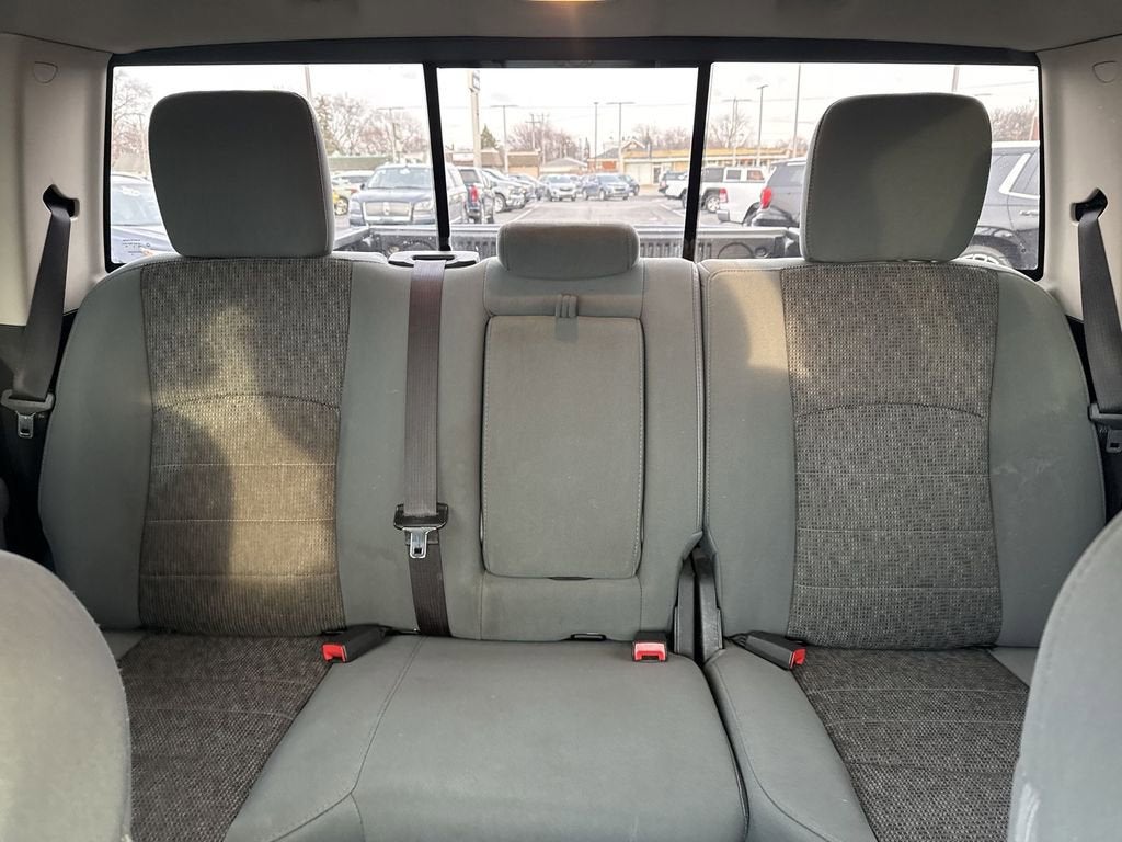 2017 RAM 1500 Big Horn Crew Cab 4x4 5'7" Box