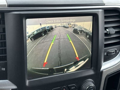 2017 RAM 1500 Big Horn Crew Cab 4x4 5'7" Box