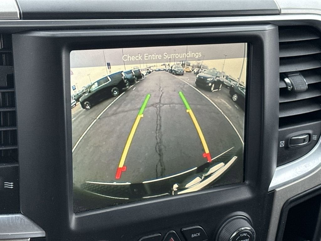 2017 RAM 1500 Big Horn Crew Cab 4x4 5'7" Box