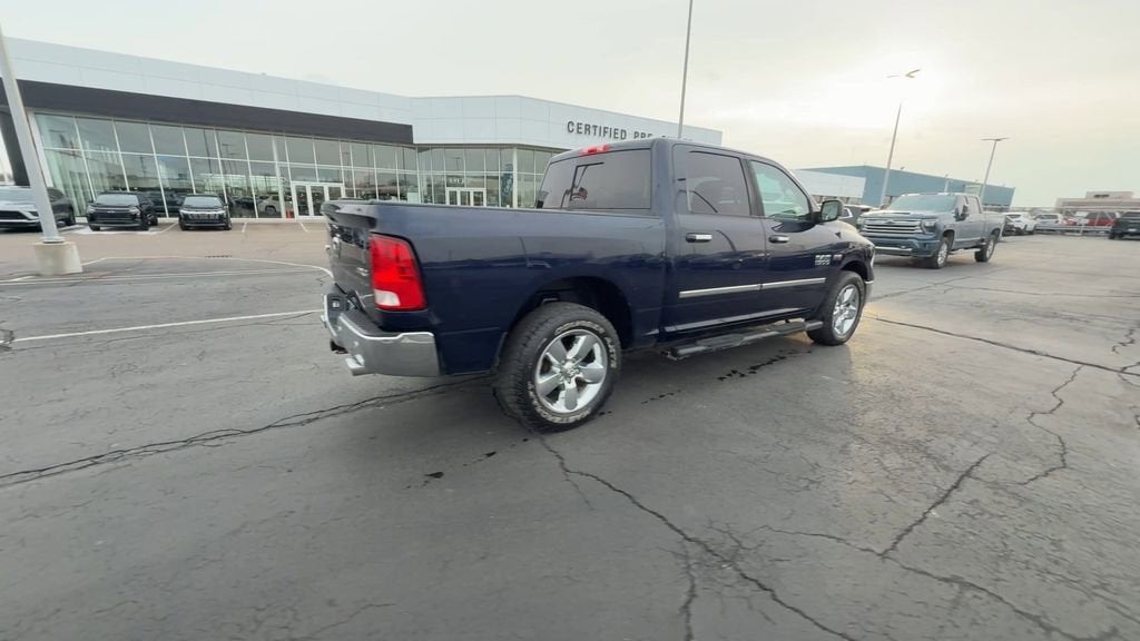 2017 RAM 1500 Big Horn Crew Cab 4x4 5'7" Box