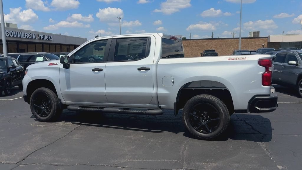 2022 Chevrolet Silverado 1500 Custom Trail Boss