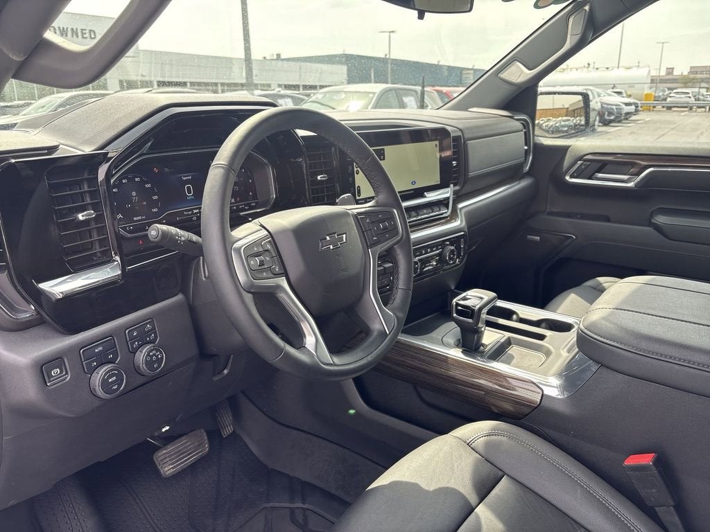 2024 Chevrolet Silverado 1500 RST