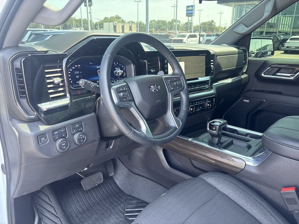 2024 Chevrolet Silverado 1500 LT Trail Boss
