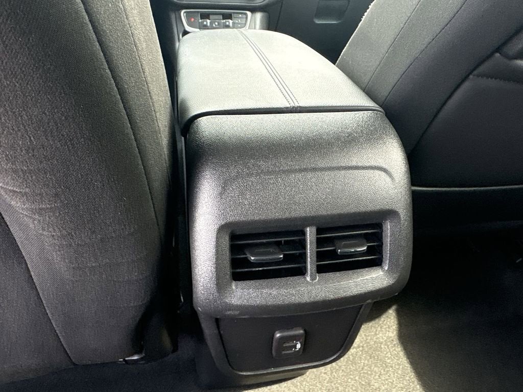 2023 GMC Terrain SLE - Photo 20