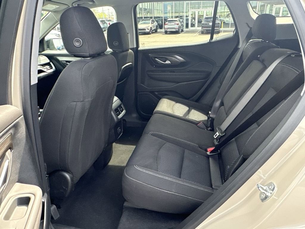 2023 GMC Terrain SLE - Photo 23