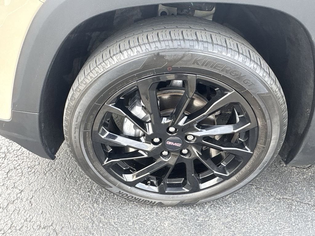 2023 GMC Terrain SLE - Photo 31