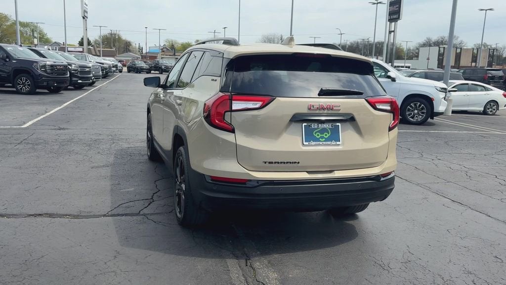 2023 GMC Terrain SLE - Photo 7