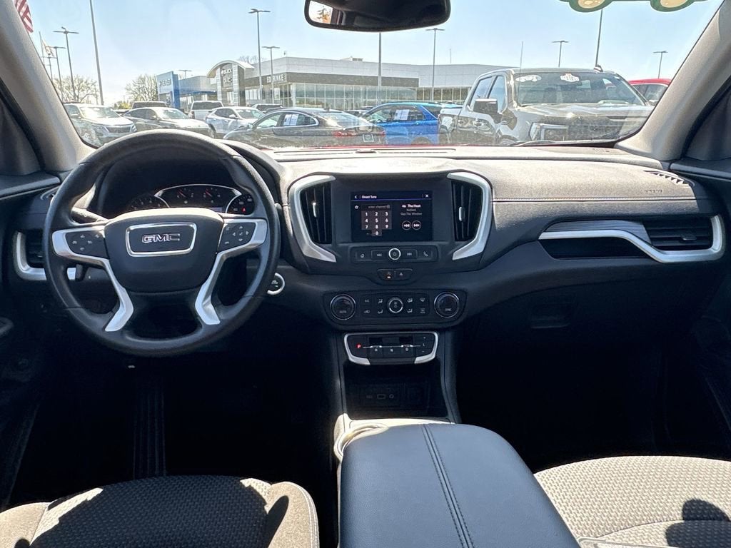 2023 GMC Terrain SLE