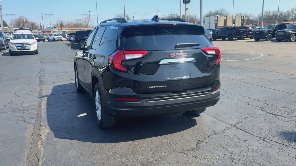 2023 GMC Terrain SLE