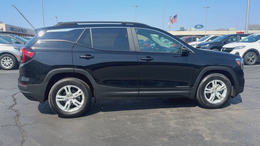 2023 GMC Terrain SLE