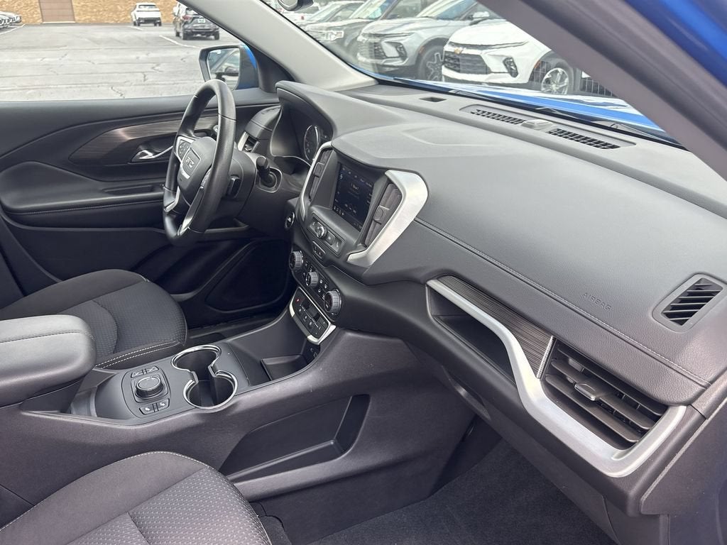 2024 GMC Terrain SLE - Photo 27