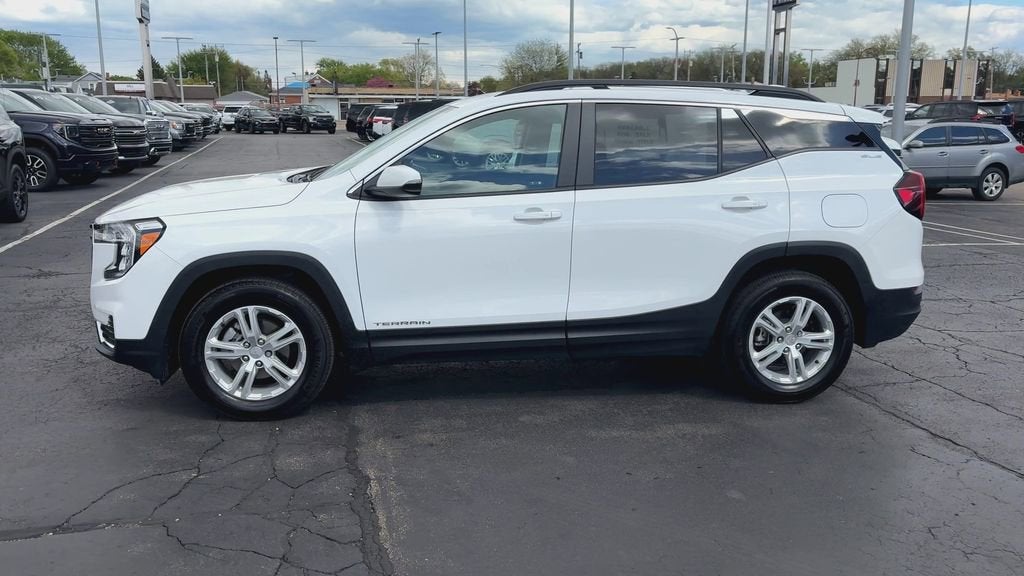 2024 GMC Terrain SLE