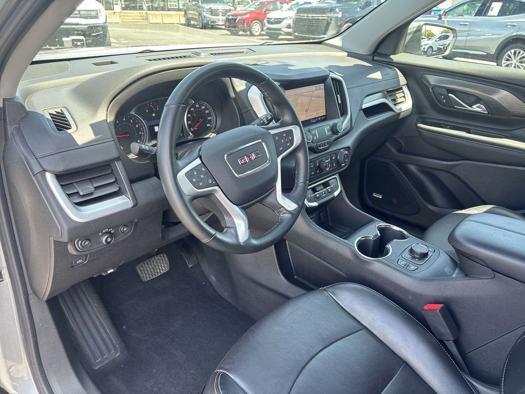 2023 GMC Terrain SLT - Photo 10