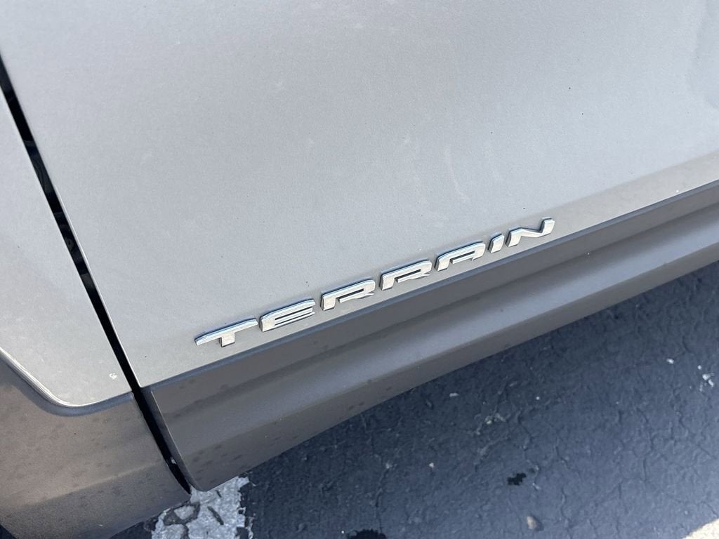 2023 GMC Terrain SLT - Photo 32