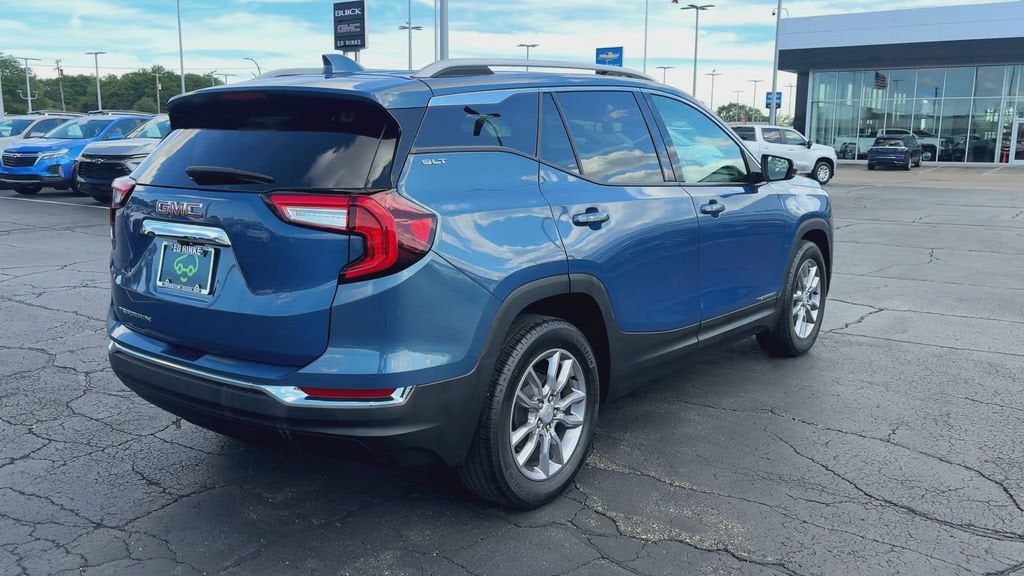 2024 GMC Terrain SLT