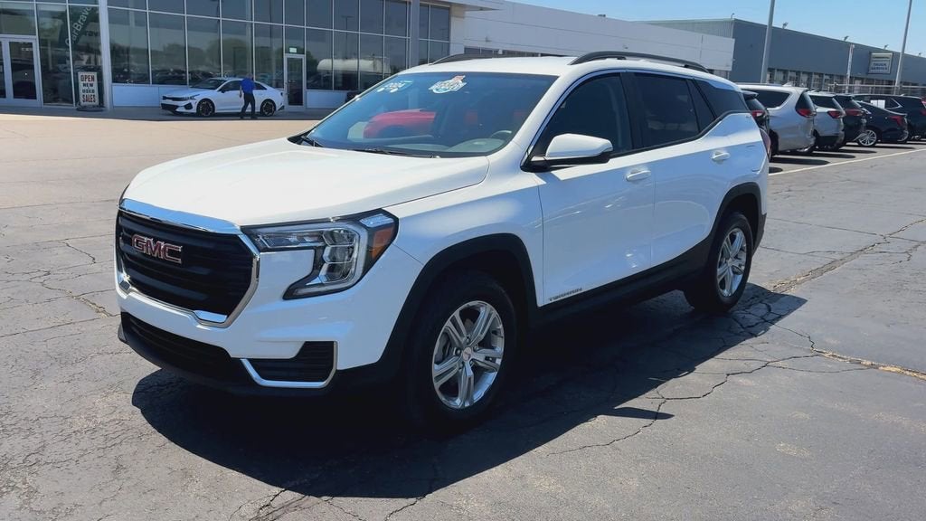 2024 GMC Terrain SLE
