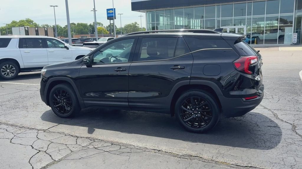 2023 GMC Terrain SLT