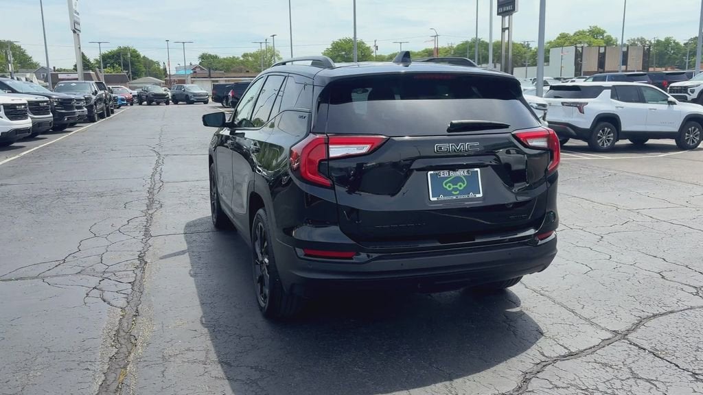 2023 GMC Terrain SLT
