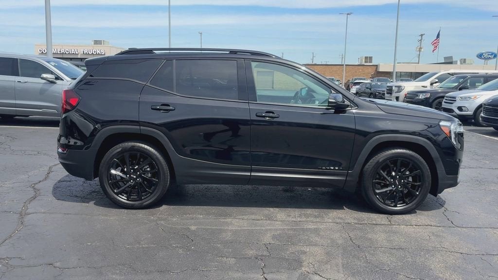 2023 GMC Terrain SLT