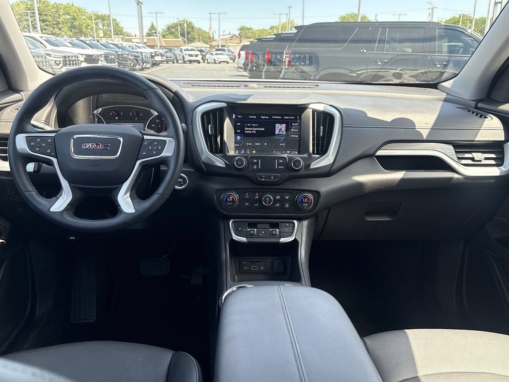 2024 GMC Terrain SLT