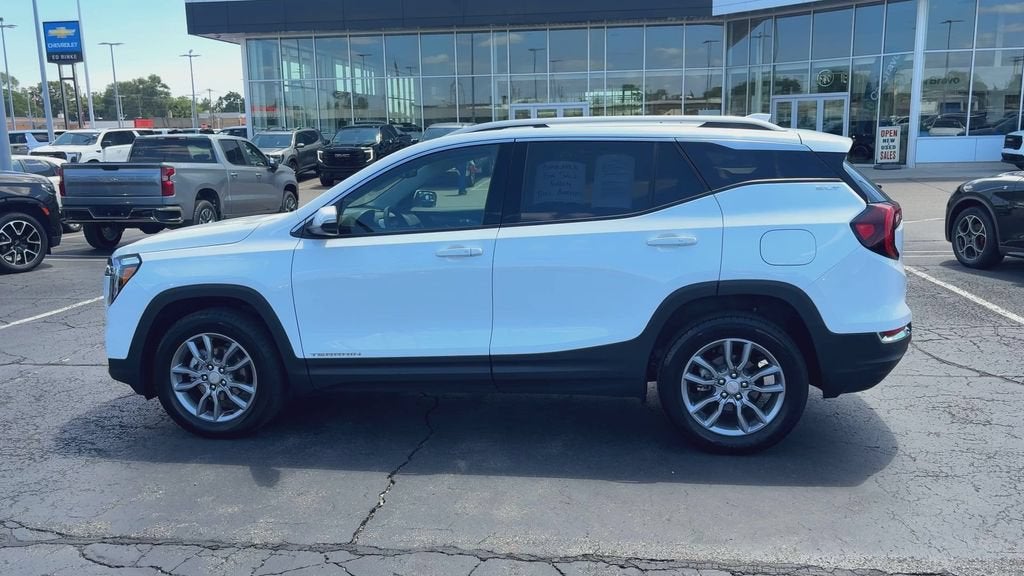 2024 GMC Terrain SLT