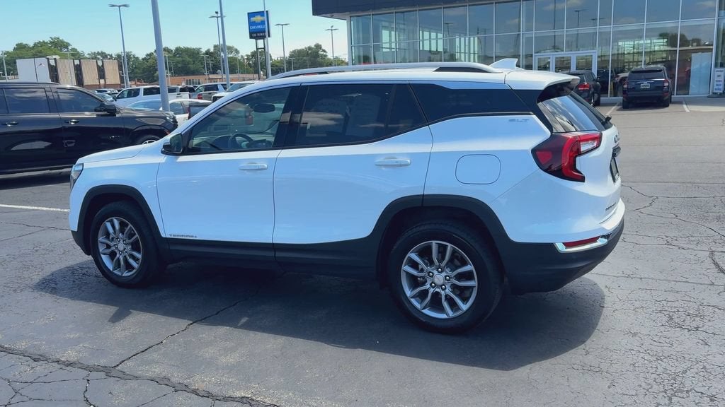 2024 GMC Terrain SLT