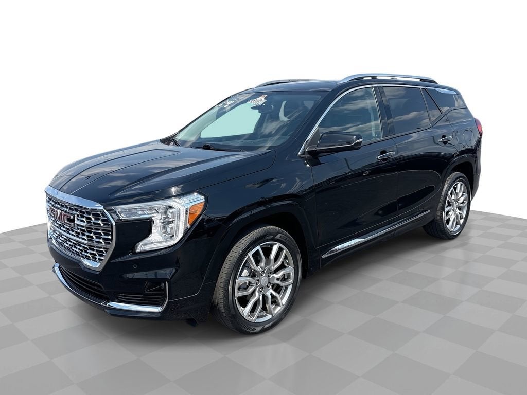 2022 GMC Terrain Denali AWD's photo