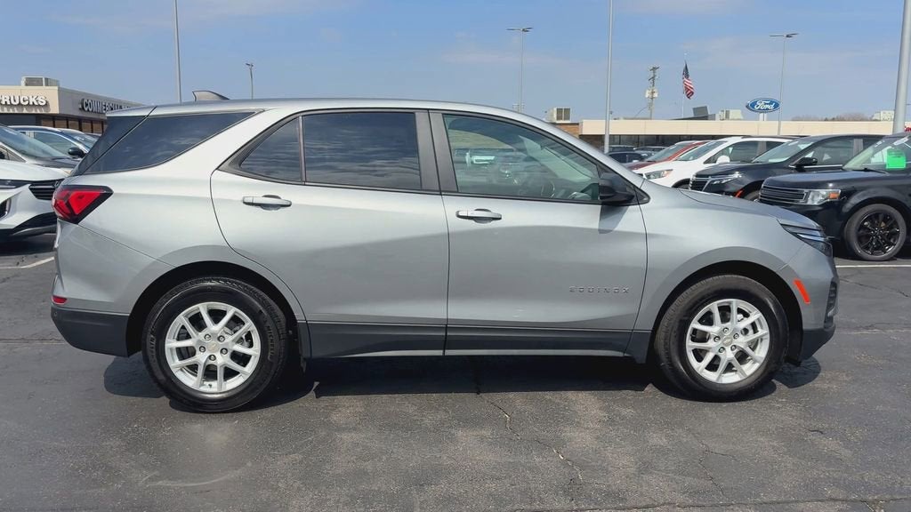 2024 Chevrolet Equinox LS