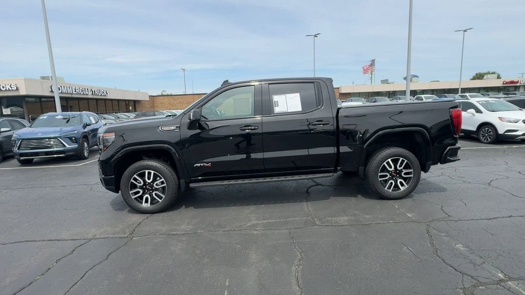 2023 GMC Sierra 1500 AT4