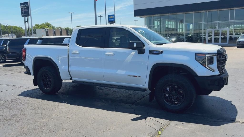 2024 GMC Sierra 1500 AT4X