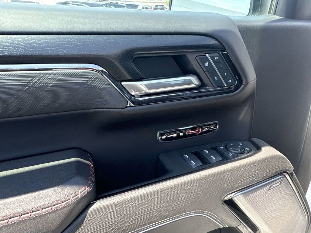 2024 GMC Sierra 1500 AT4X